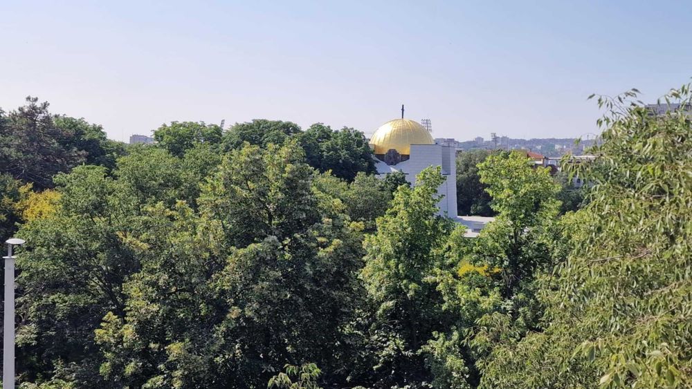 154м2, Ид.център, нов, три спални, ТЕЦ, асансьор