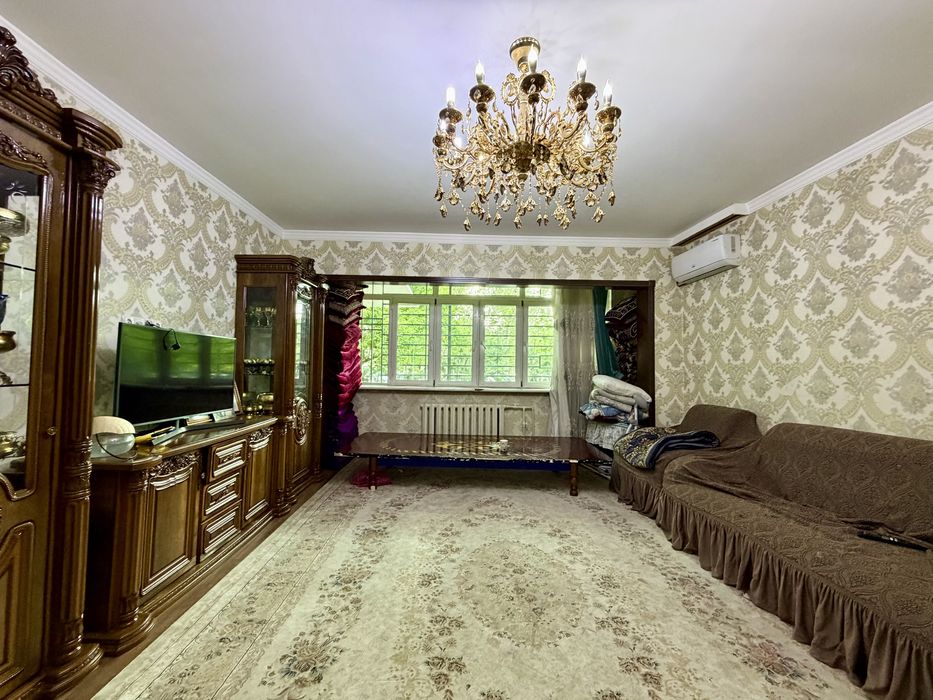 Срочно 4х комнатная 1 этаж Юнусабад 7