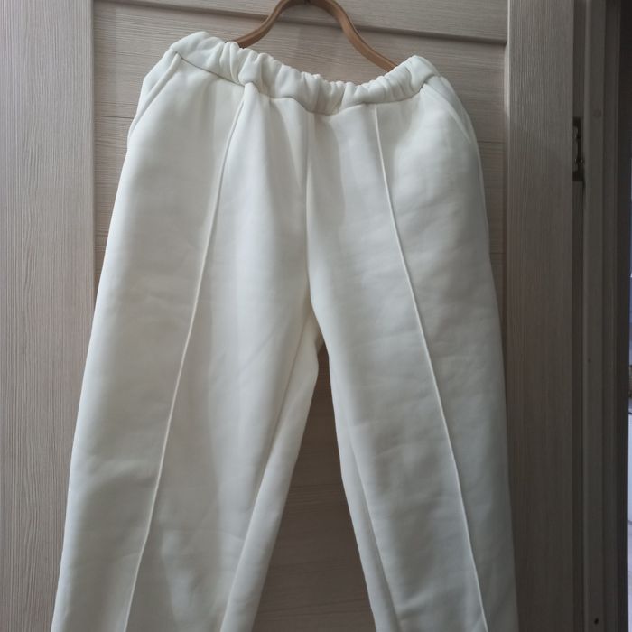 Продам спортивный костюм