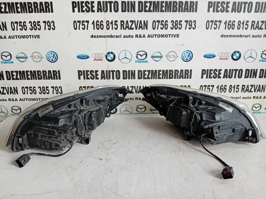 Faruri Far Stanga Dreapta Volvo XC60 Xenon Complete Originale RHD Cod 3076318 30763137 Intacte