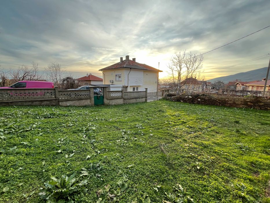 Продава се Къща в Шипка - 140 кв.м за 765 €/кв.м - Снимка #2