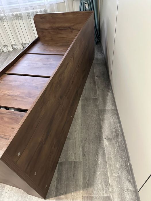 Кровать  полуторка