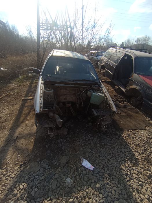 Разбор Фольксваген Пассат Б3