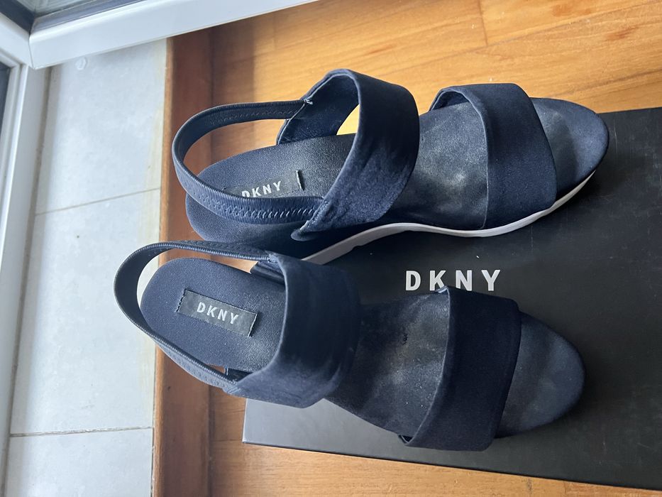 Vand Sandale DKNY, marime 40