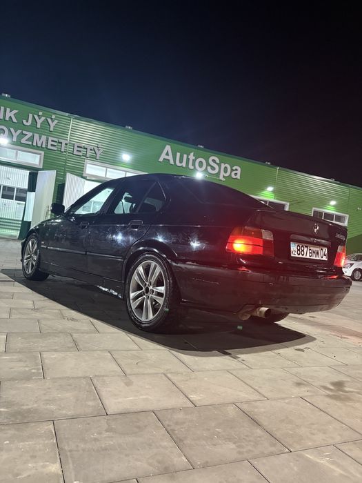 Продам BMW e36 320