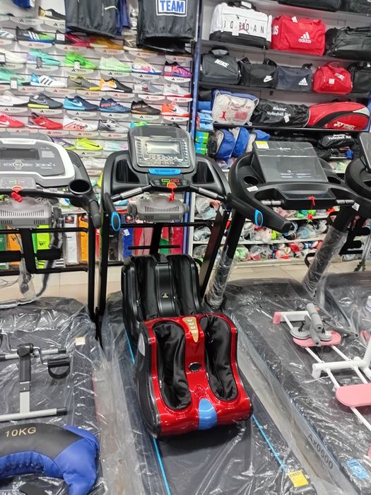 Бренд: Axelus 0550
Модель: 0550
Мах. Вес пользователя 140кг.
Беговая п