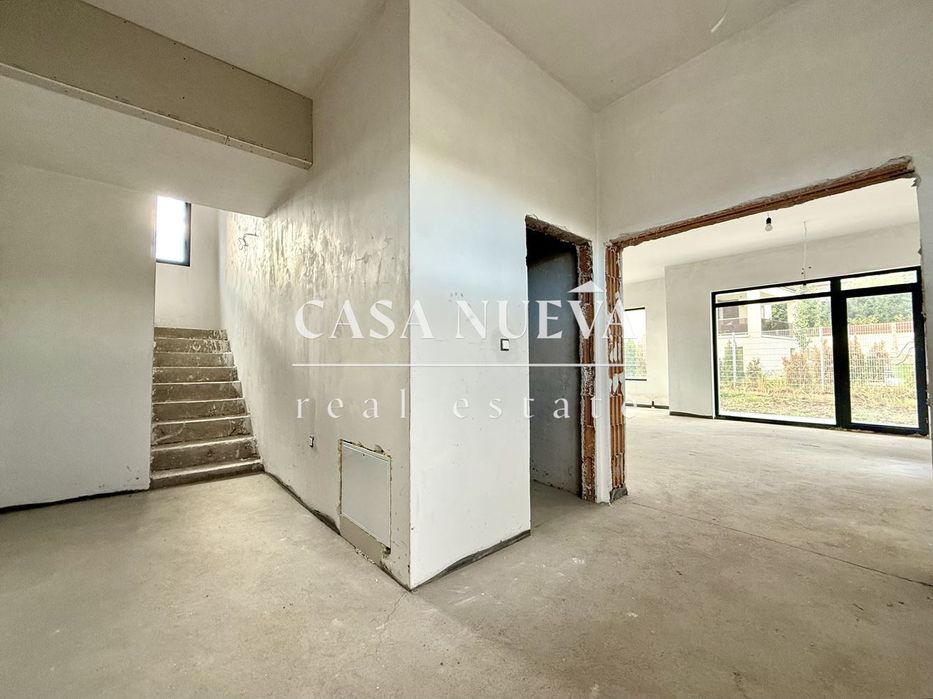 Къща в гр.Перник, кв.Изток