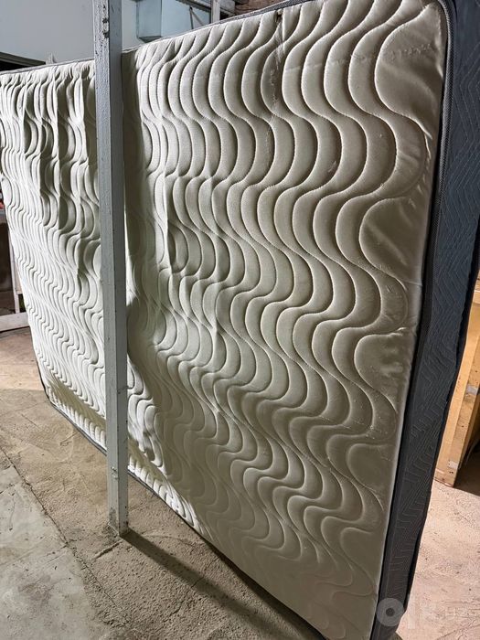 Matras sotiladi.