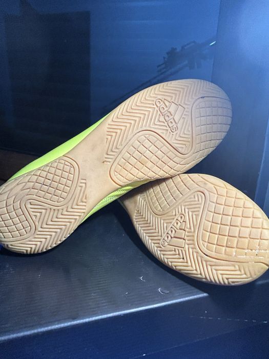 Ghete de fotbal Adidas