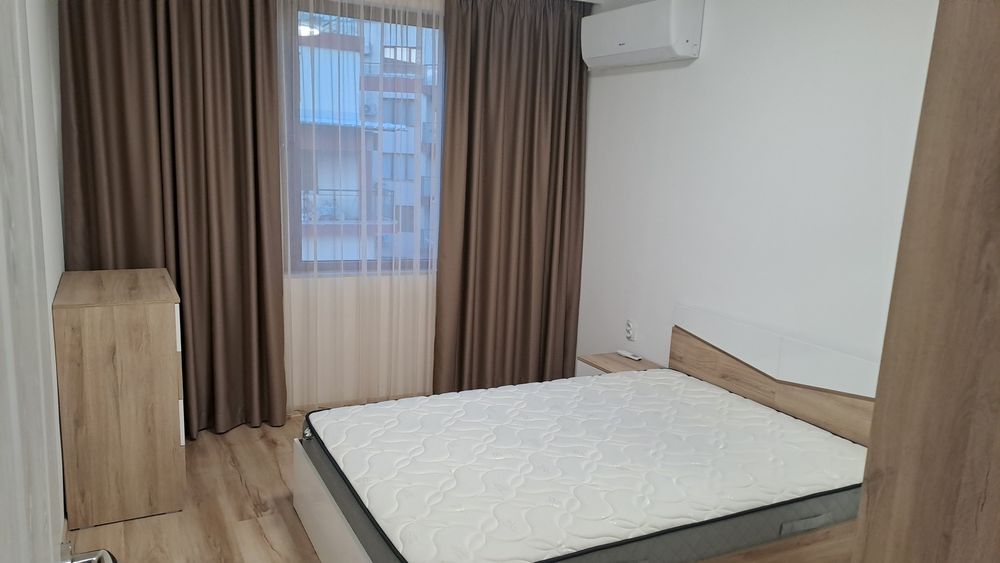 Дава  се. Поднаем  тристаен