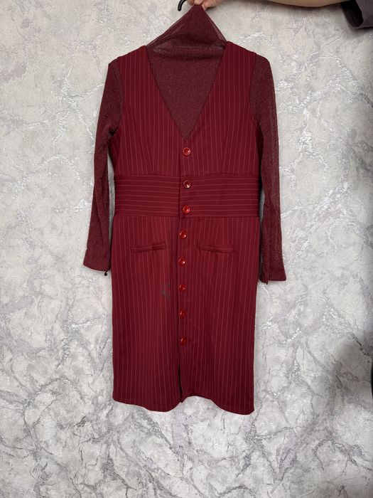 Платья по 5000 т