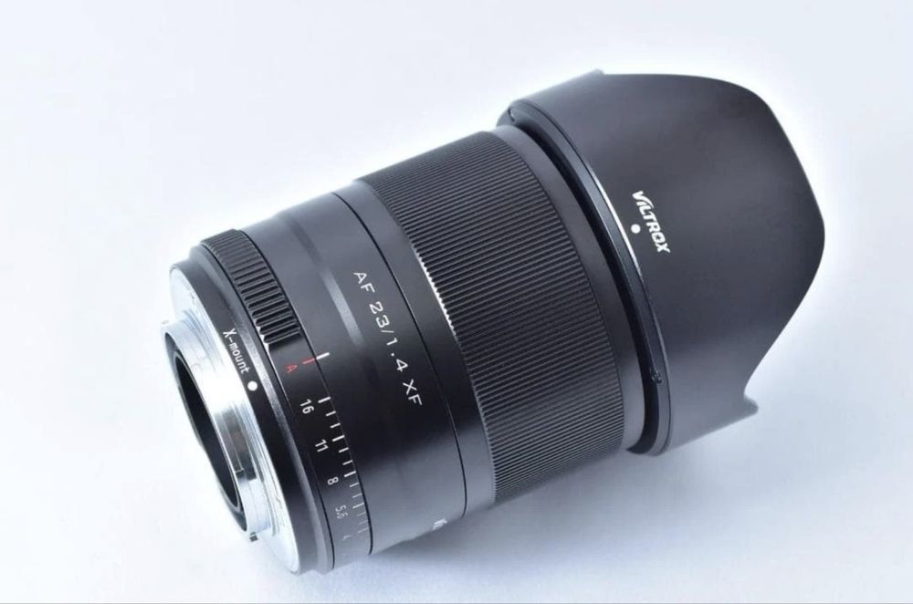 Продам Объектив Viltrox 23 mm f1.4 x mount