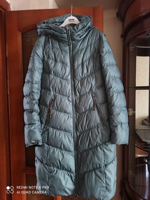 Продам куртку теплую на зиму