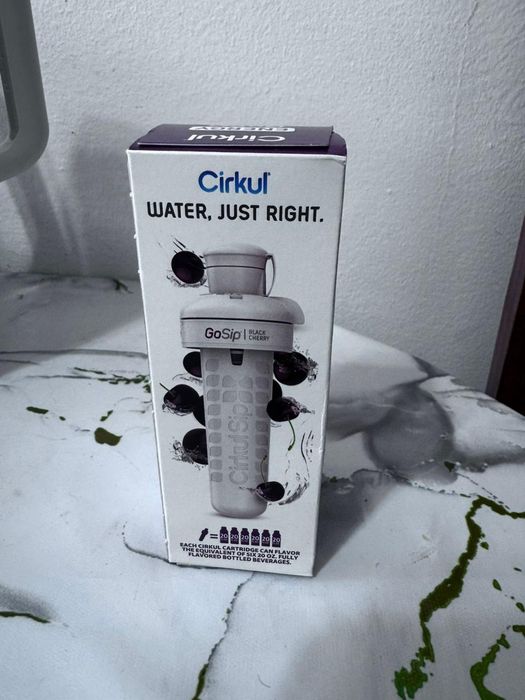 Продам термокружку Cirkul 30 OZ StrawSip