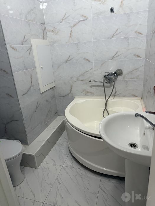Продаётся 3 комнатная квартира в чорсу (орентир заркайнар)