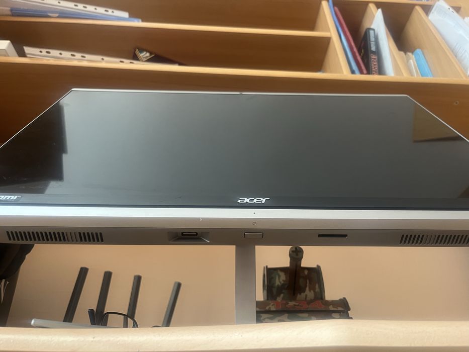 Моноблок Acer Aspire C24-1650
