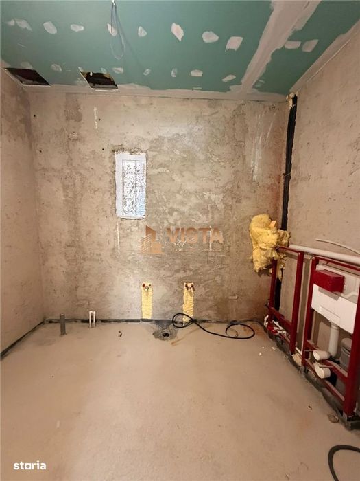 Boutique Hotel ultracentral, renovat interior, 6 apartamente pentru re