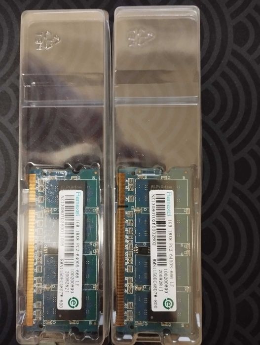 Оперативная память для ноутбука DDR2 2Гb(1Гb + 1Гb),800 Мhz,PC2-6400S