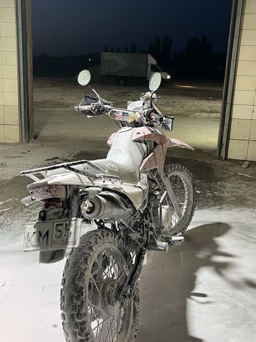 Мотоцикл 250кубов