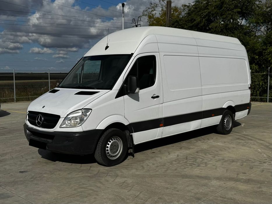 Mercedes Sprinter 313 CDI varianta LUNGA