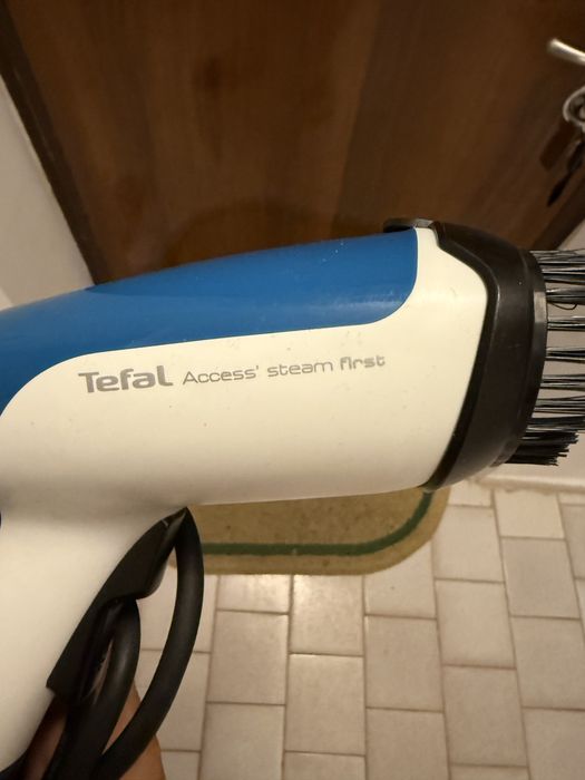 Aparat cu abur Tefal, calcare verticala