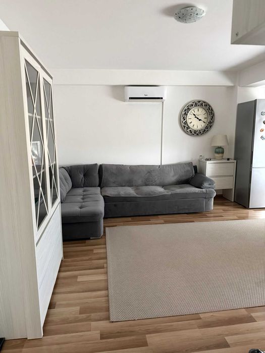 Inchiriez apartament 3 camere