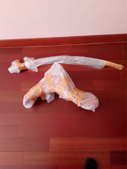 Холна маса триъгълна (разглобена)