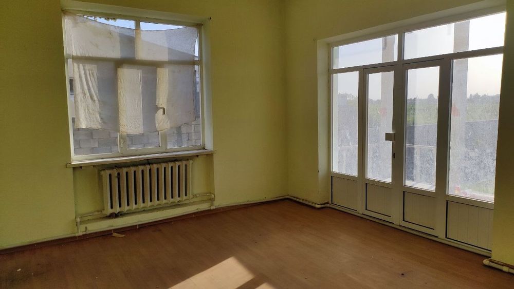 6 sòtix kotedj sotiladi