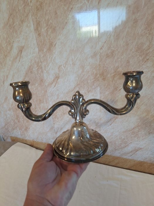 Стариннен сребърен свещник 800