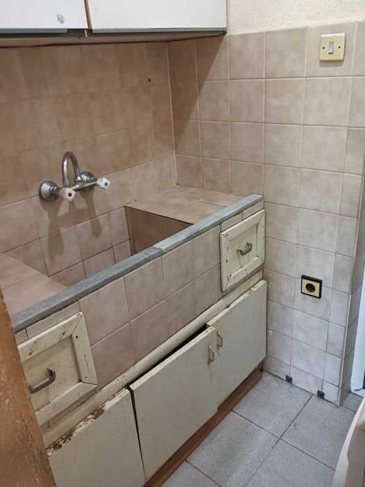 Дава се под наем Етаж от къща в Варна, Трошево - 25 кв.м за 178.5 € - Снимка #6