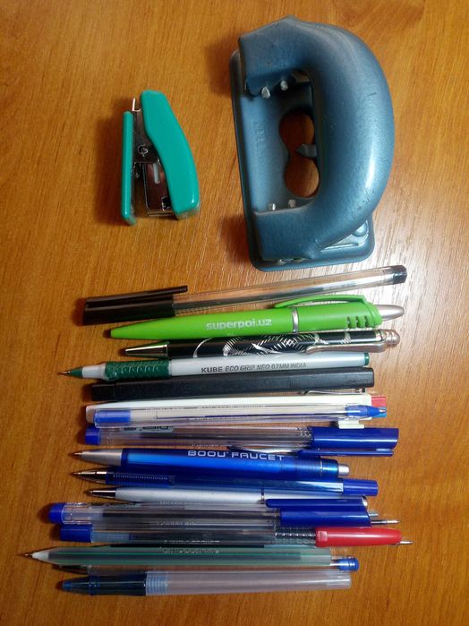 Маленький английский степлер 15тыс+ БЕСПЛАТНО Б/У канцтовары