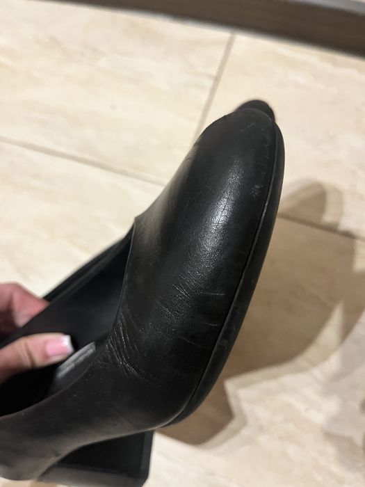 Класически обувки