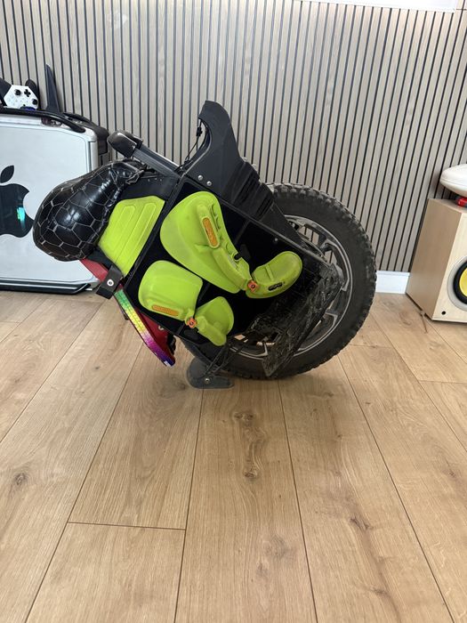 Моноколесо Kingsong S22