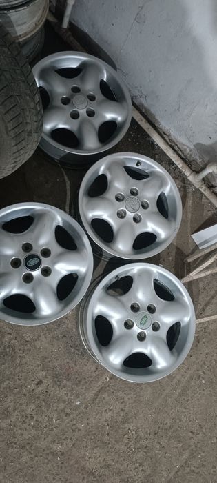 Литые диски на Лэнд Ровер