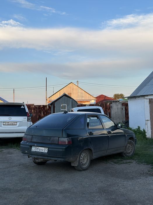 Продам ваз 2112.