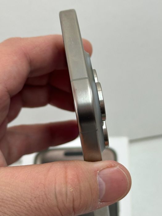 Продам Айфон 15 Про 128г в идеале