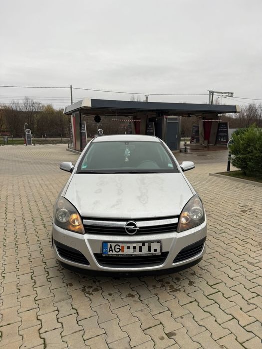 Opel Astra H hatchback 1.9 diesel / Cititi anuntul