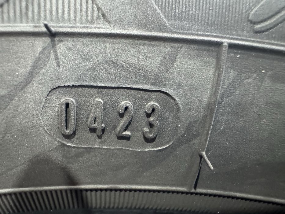 Автомобилни гуми 205 60 16 Goodyear