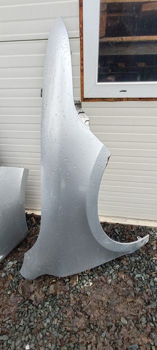 Aripa Skoada Superb 350lei buc