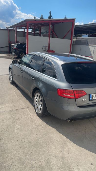 Продавам audi A4