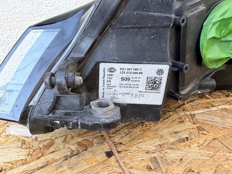 Far dreapta VW Golf 7 7.5 Facelift Full LED Original Europa