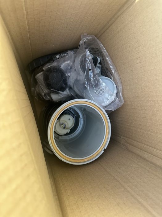 Продам Бассейн Intex.