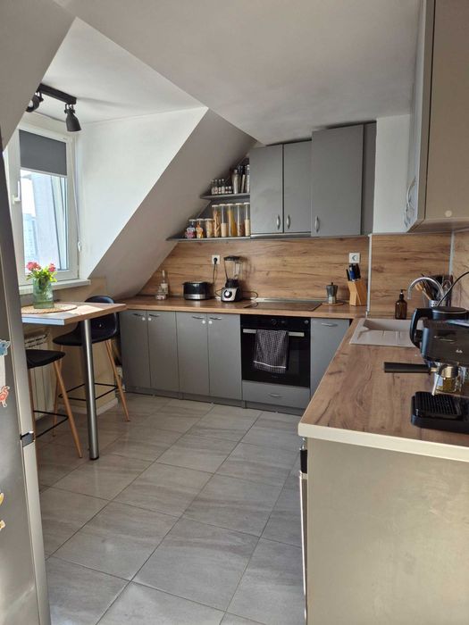 Продава се Тристаен апартамент в София, Редута - 109 кв.м за 1835 €/кв.м - Снимка #1