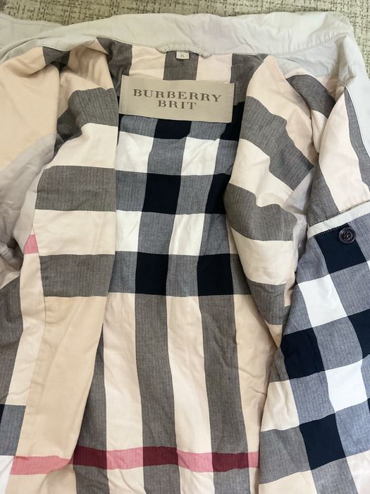 Geaca Burberry Brit