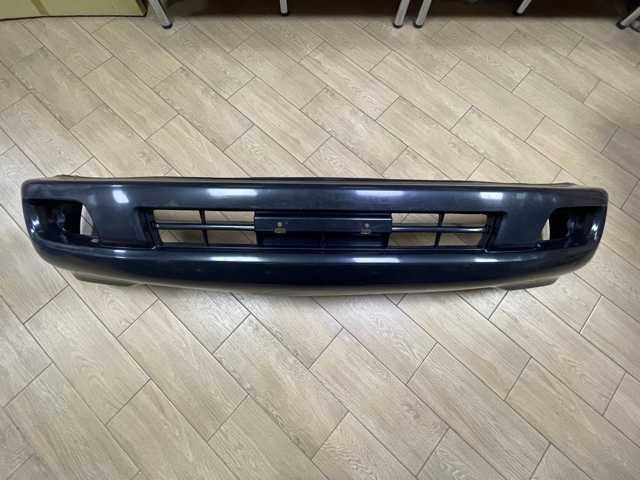 Бампер на Toyota Land Cruiser 100, 1998год-2007год
