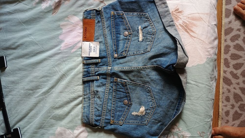 Pantaloni scurți H&M Jeans