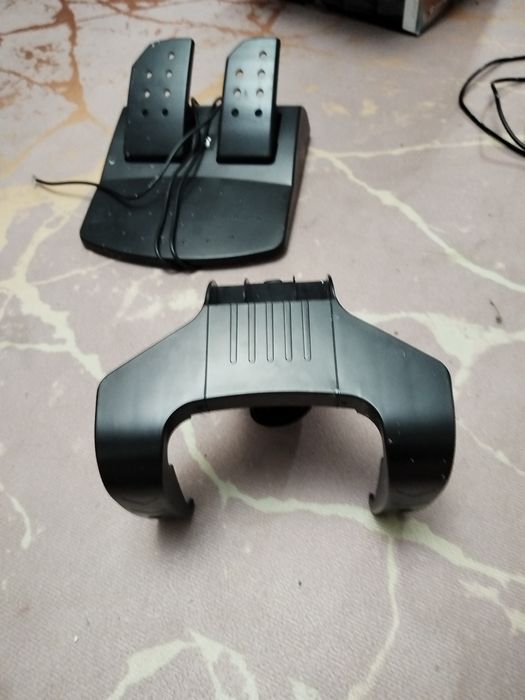 Продам игровой руль