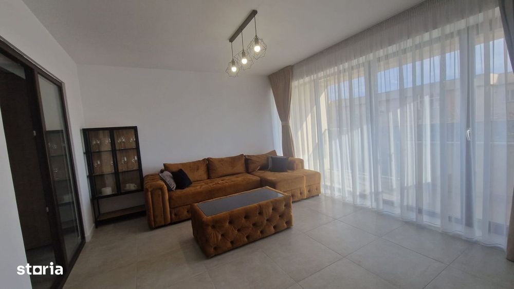 Apartament 3 camere, decomandat, 88mp, George Enescu, zona Liceul de C