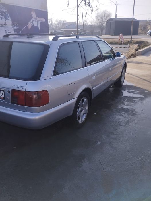 Ауди А6 универсал