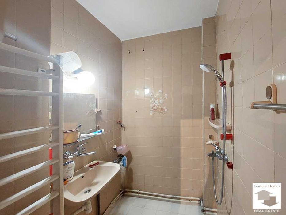 Продава се Четиристаен апартамент в Горна Оряховица - 110 кв.м за 1010 €/кв.м - Снимка #6